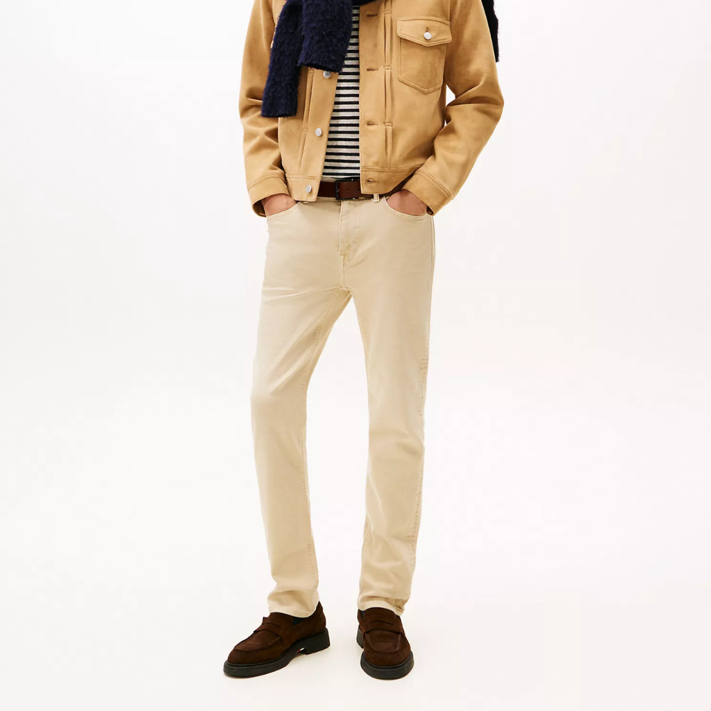 tommy Garment-Dyed Slim Jean