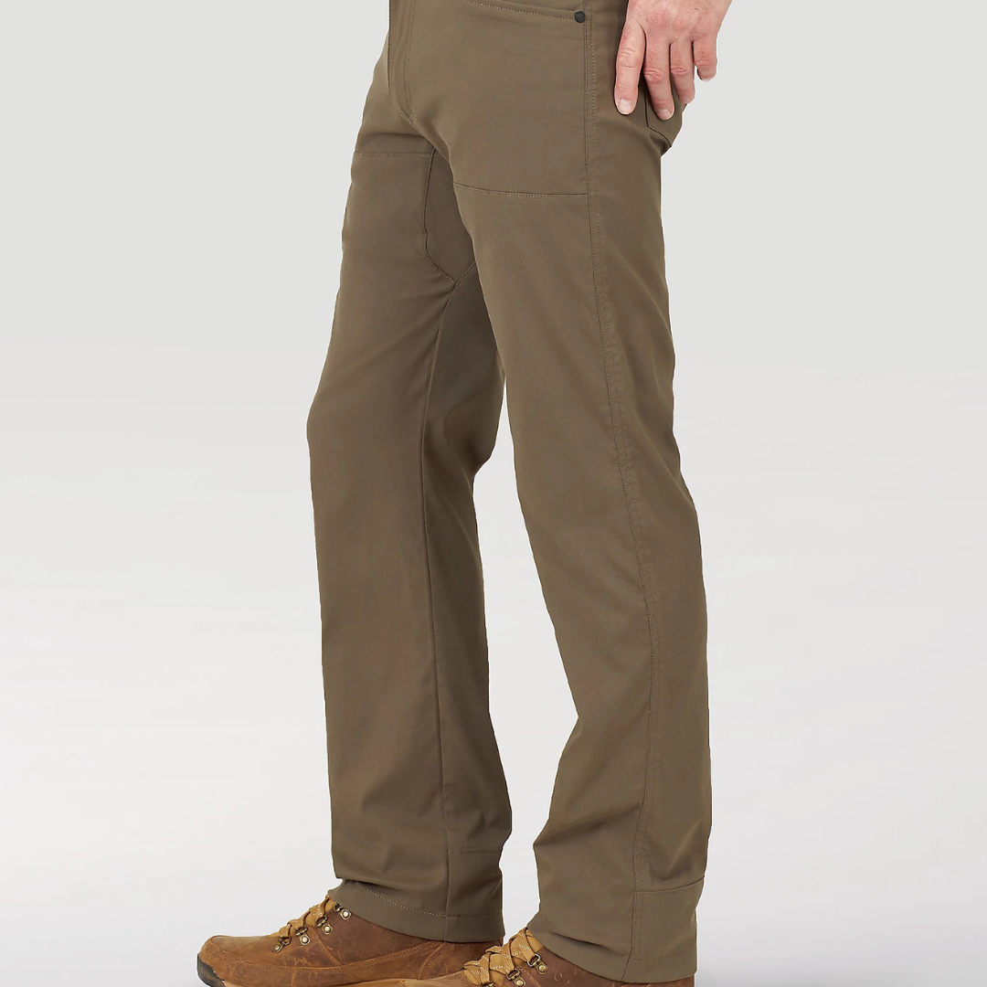 Wrangler ATG Men's Cliff Side Utility Pant